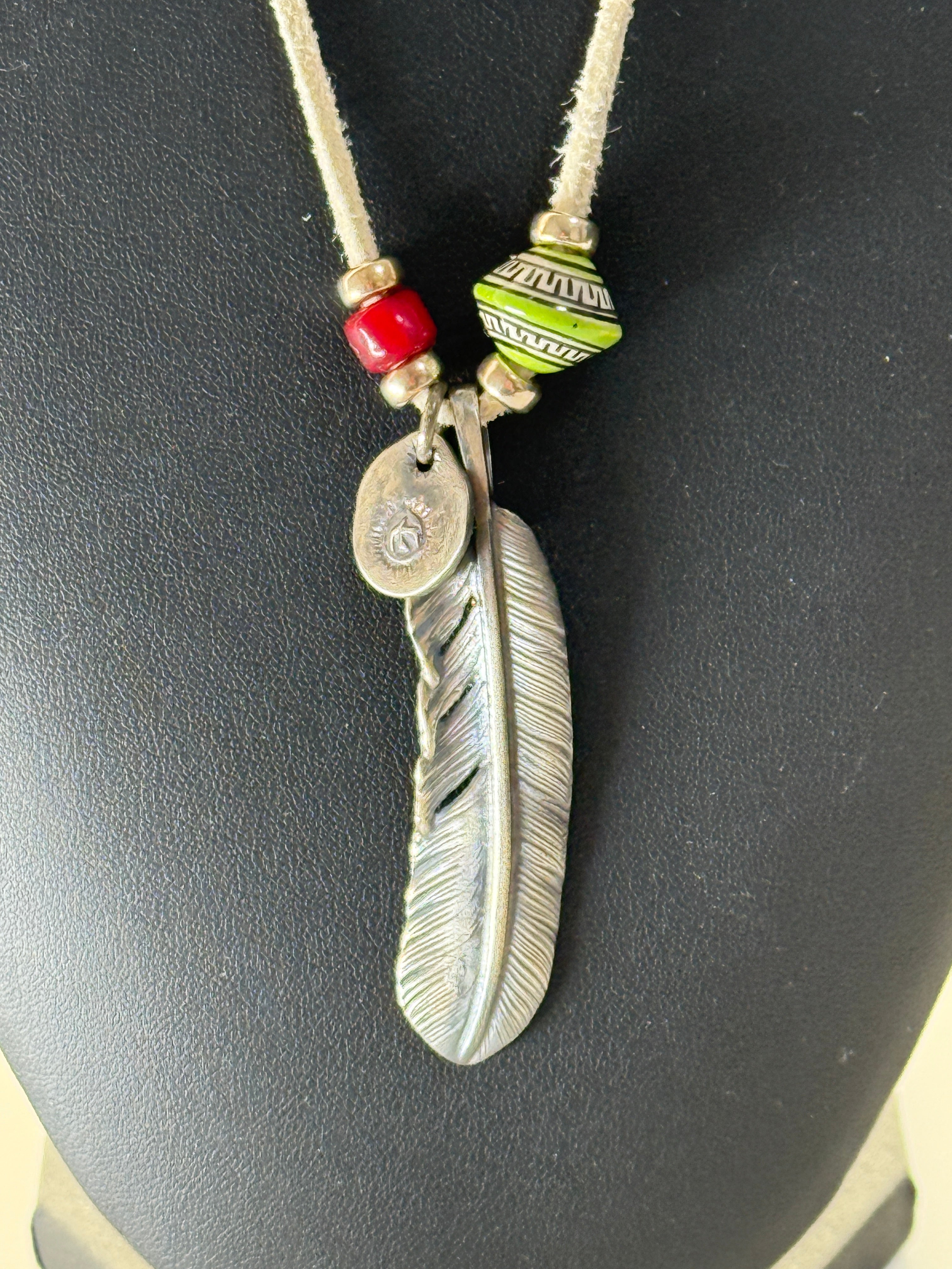 ゴローズ プレーン特大(現行右)+Svin太陽メタル大+ビーズ/革紐