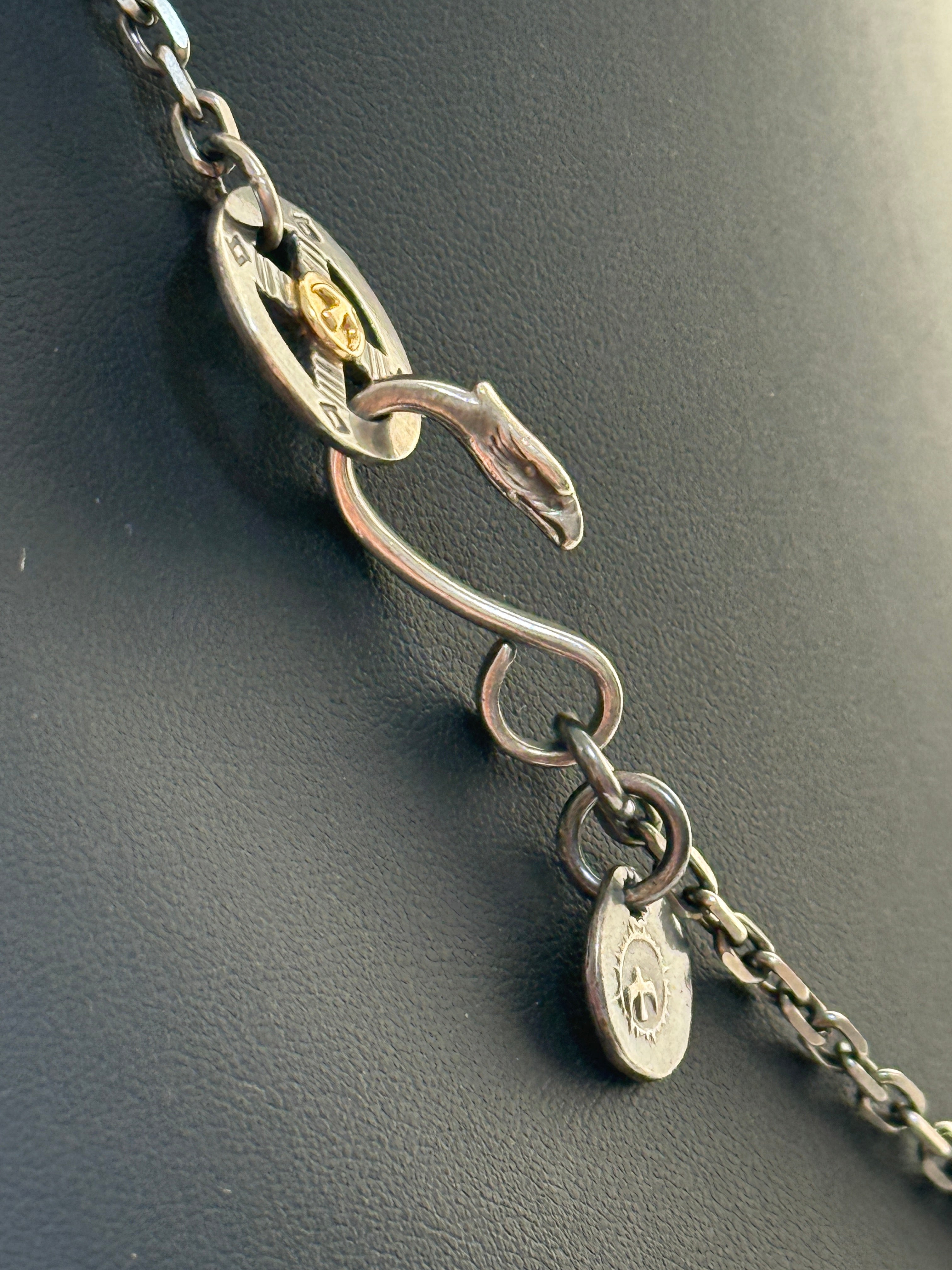 ゴローズ 上銀銀縄TQ特大フェザー(現行右)+SVin太陽メタル小+金メタルホイール付イーグルフック細角チェーンセットアップ