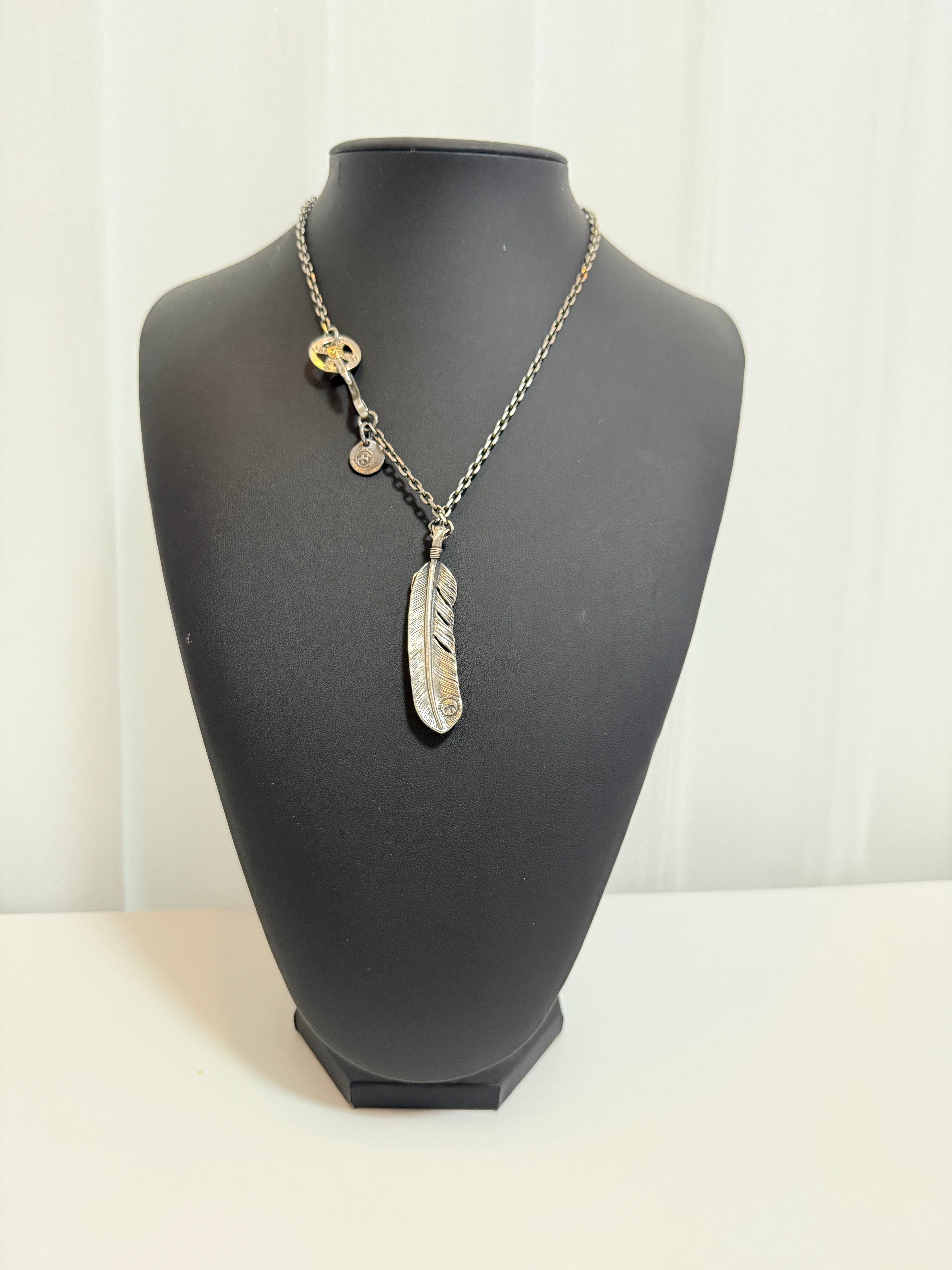 ゴローズ 上金特大フェザー右+SV太陽inメタル小+金メタルホイール付イーグルフック細角チェーンセットアップ