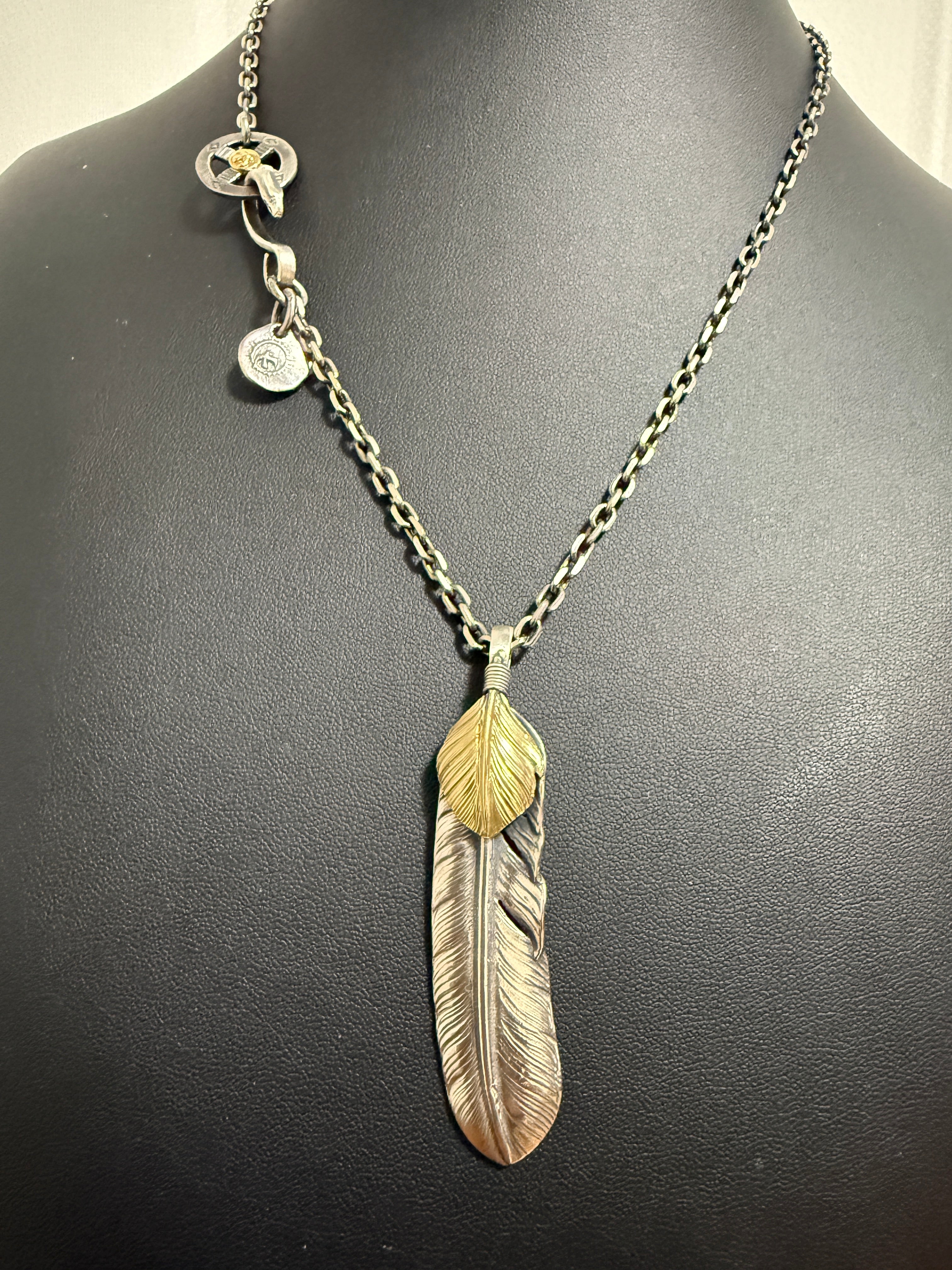 ゴローズ 上金特大フェザー左+SV太陽inメタル小+金メタルホイール付イーグルフック細角チェーン(47cm)セットアップ