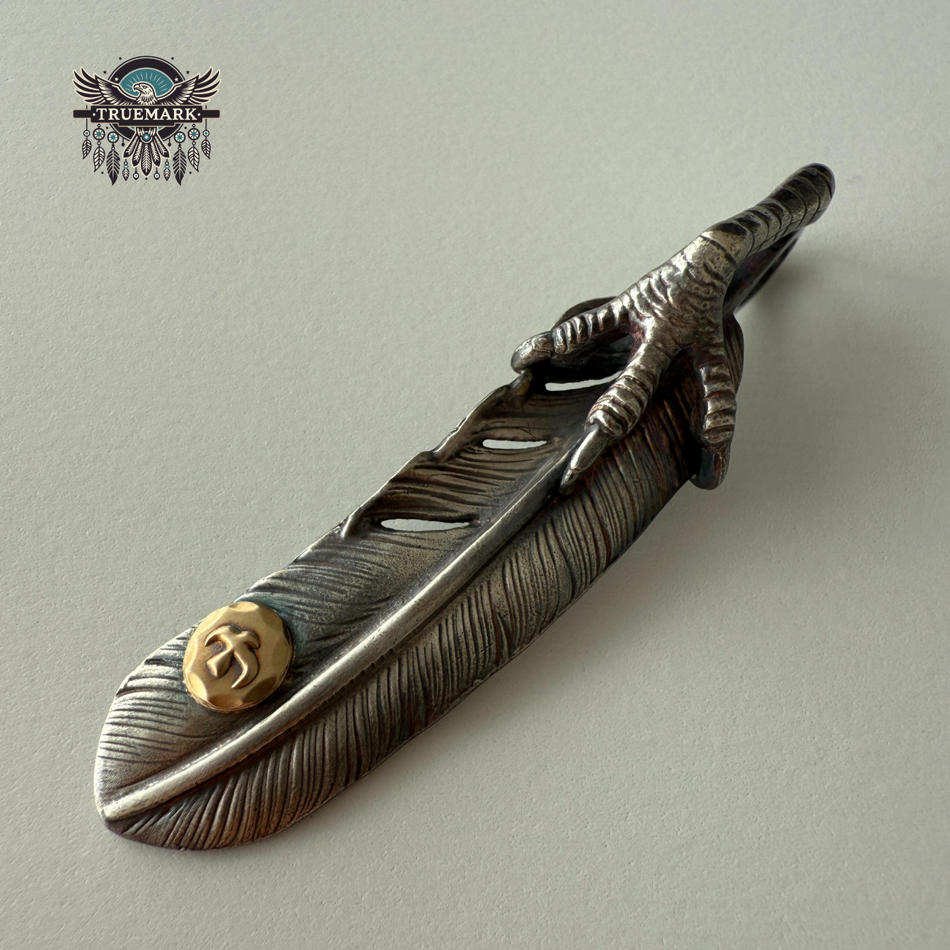 ゴローズ 銀爪付特大フェザー（右向き）③