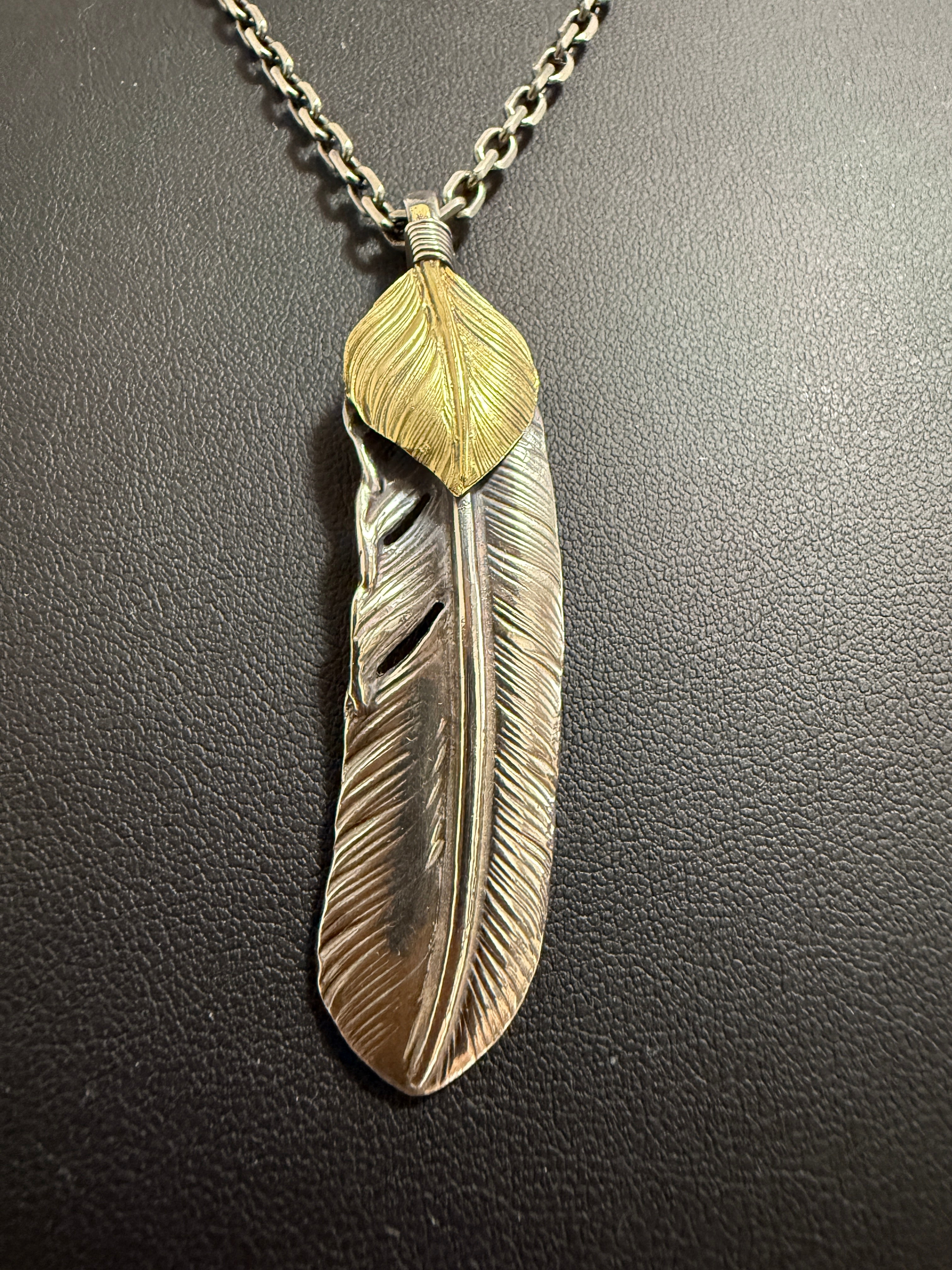 ゴローズ　上金特大フェザー右＋金メタルホイール付イーグルフック細角チェーンセットアップ