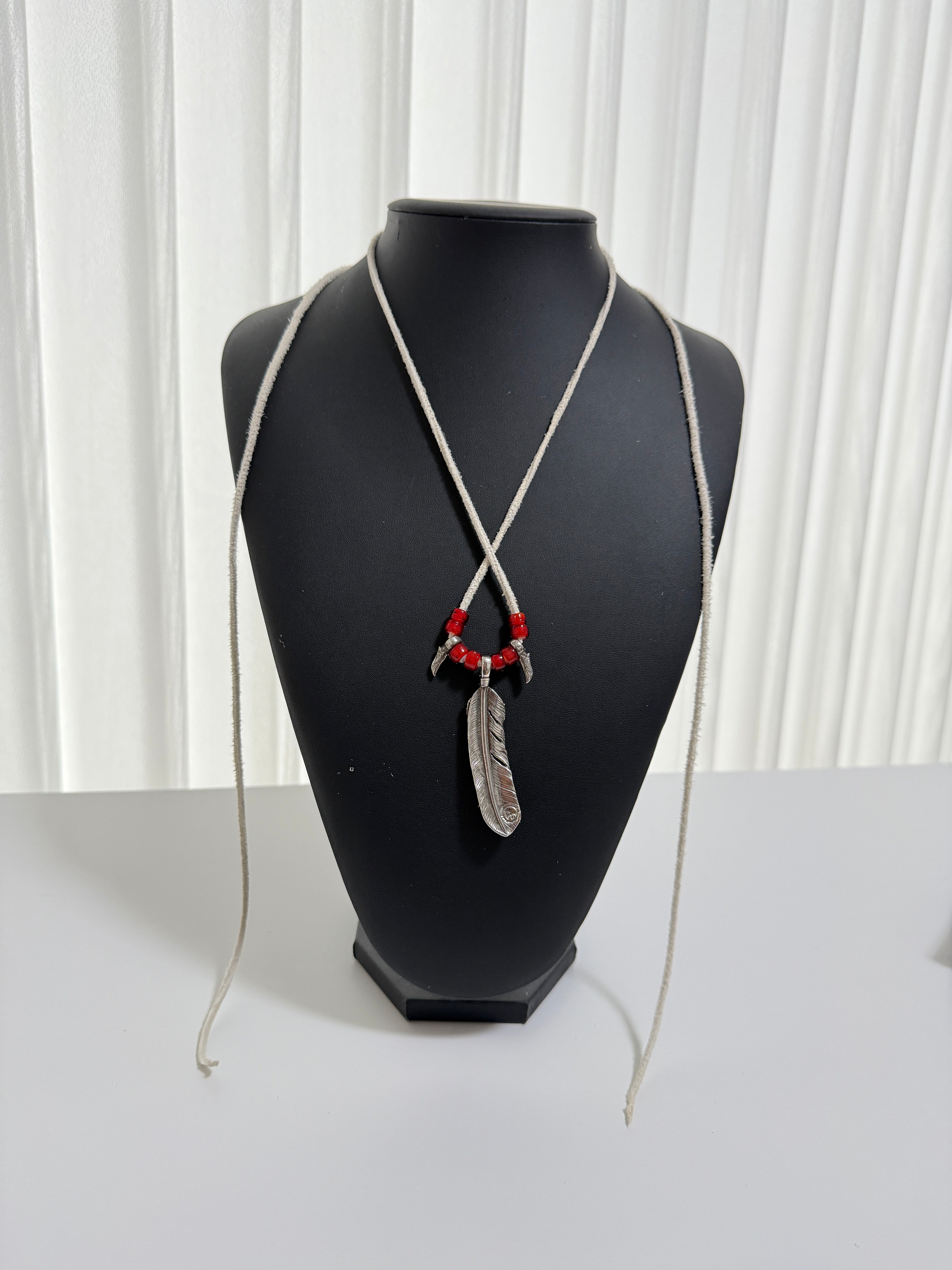 ゴローズ　上金特大フェザー右＋SVイーグルビーズ＋鹿革紐セットアップ