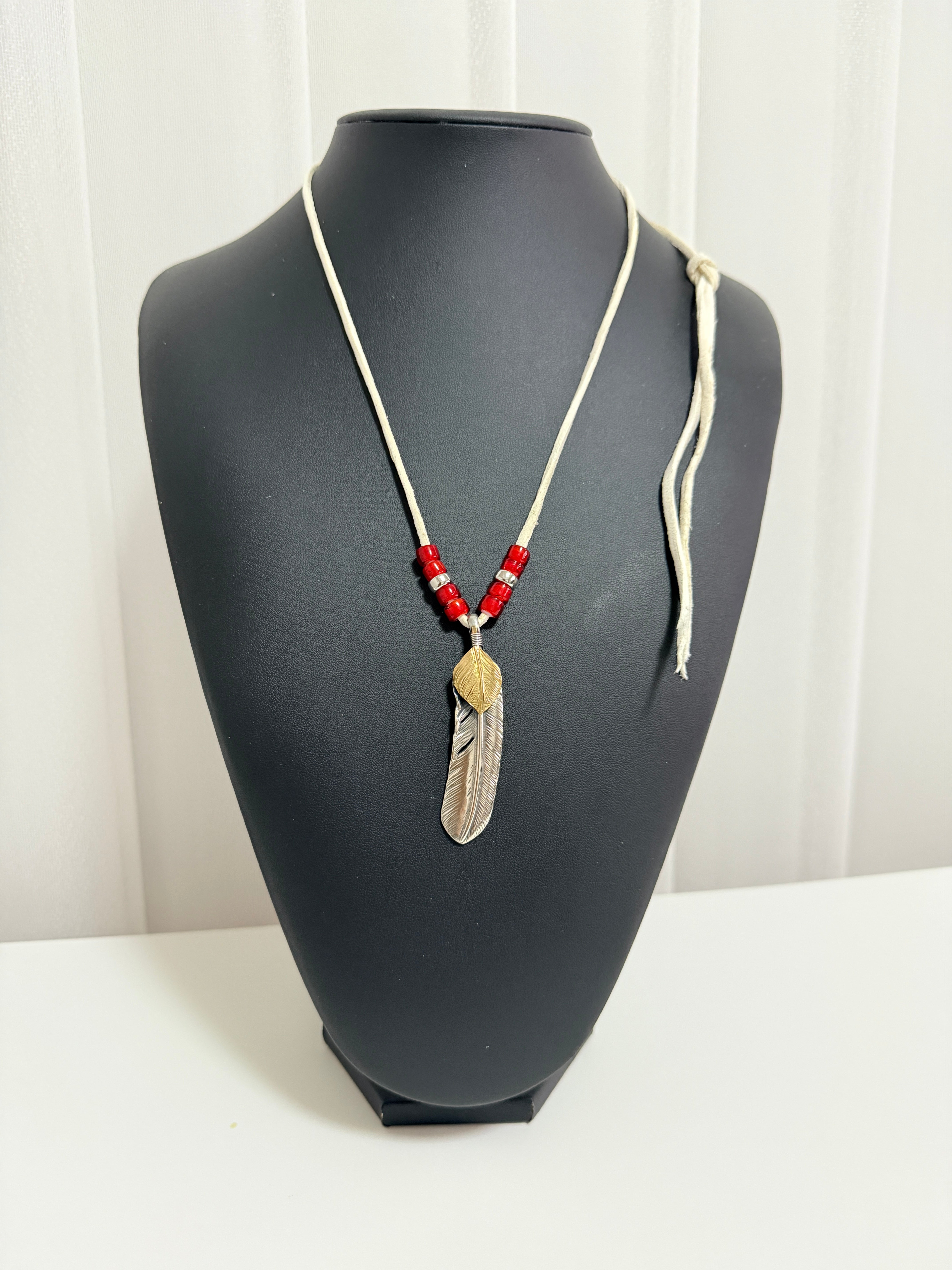 ゴローズ　上金特大フェザー右＋ビーズ鹿革紐セットアップ