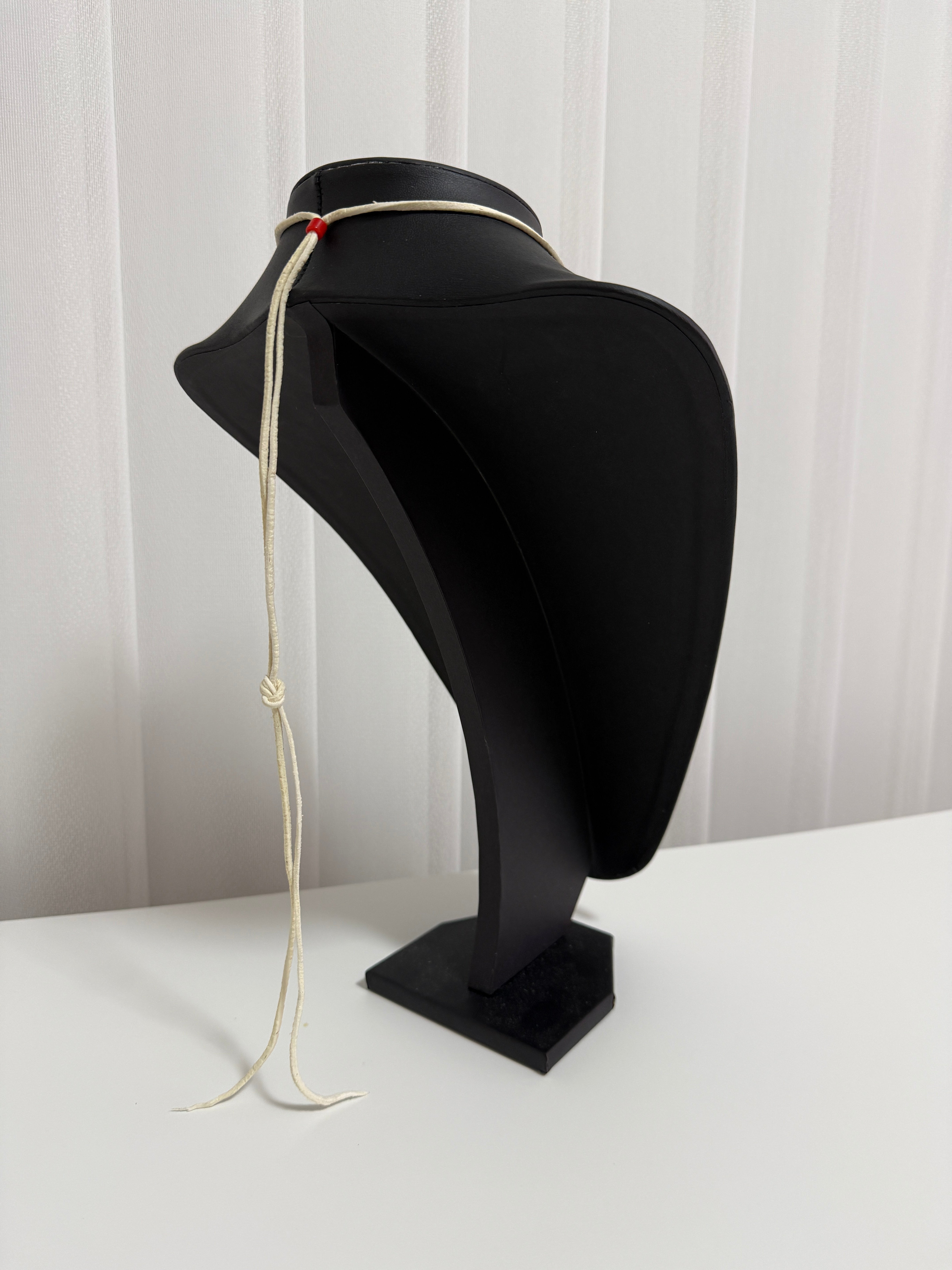 ゴローズ 上金特大フェザー左＋ビーズ鹿革紐セットアップ