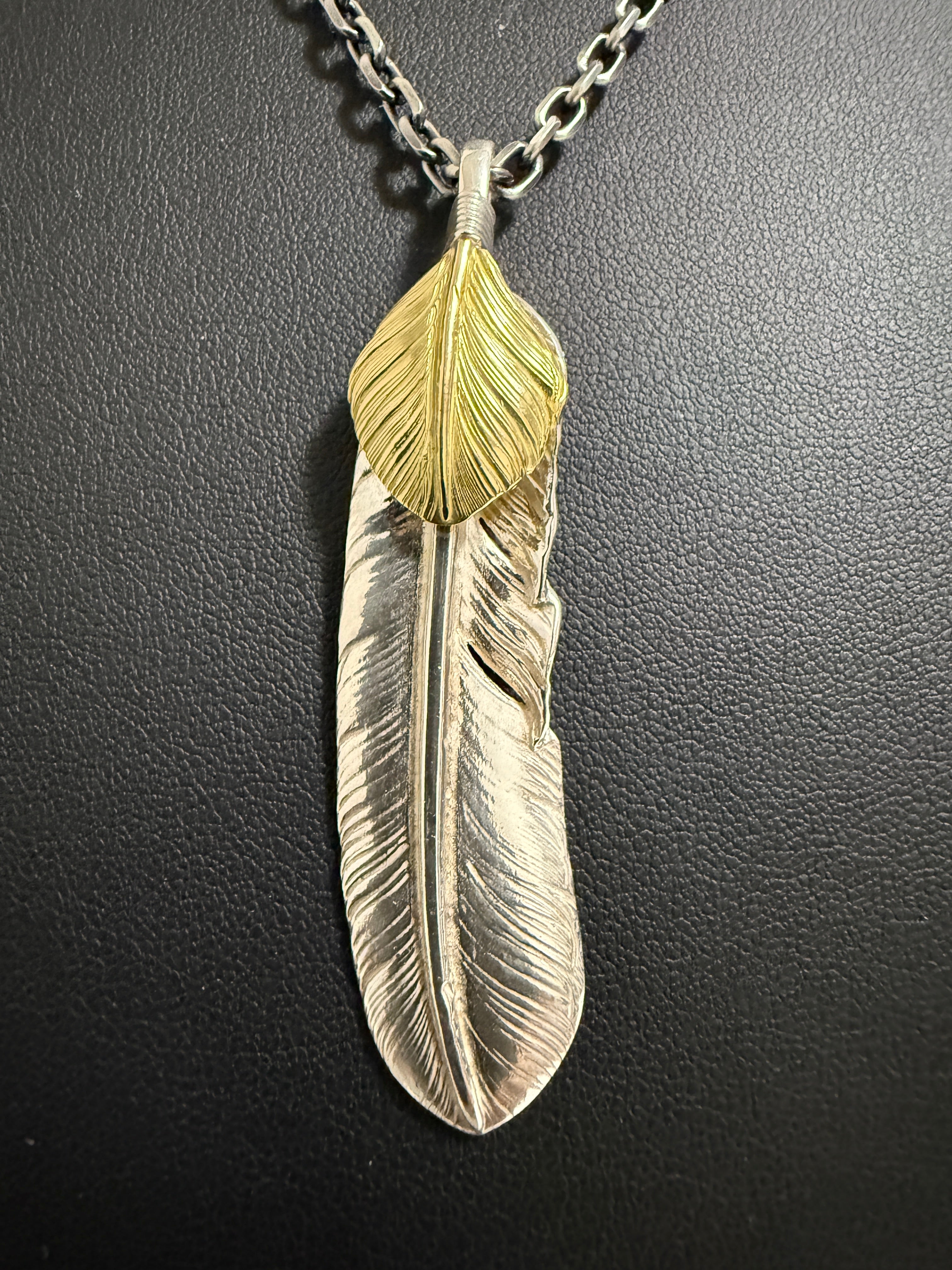 ゴローズ　上金特大フェザー左＋SV太陽inメタル小＋金メタルホイール付イーグルフック細角チェーン（47cm）セットアップ