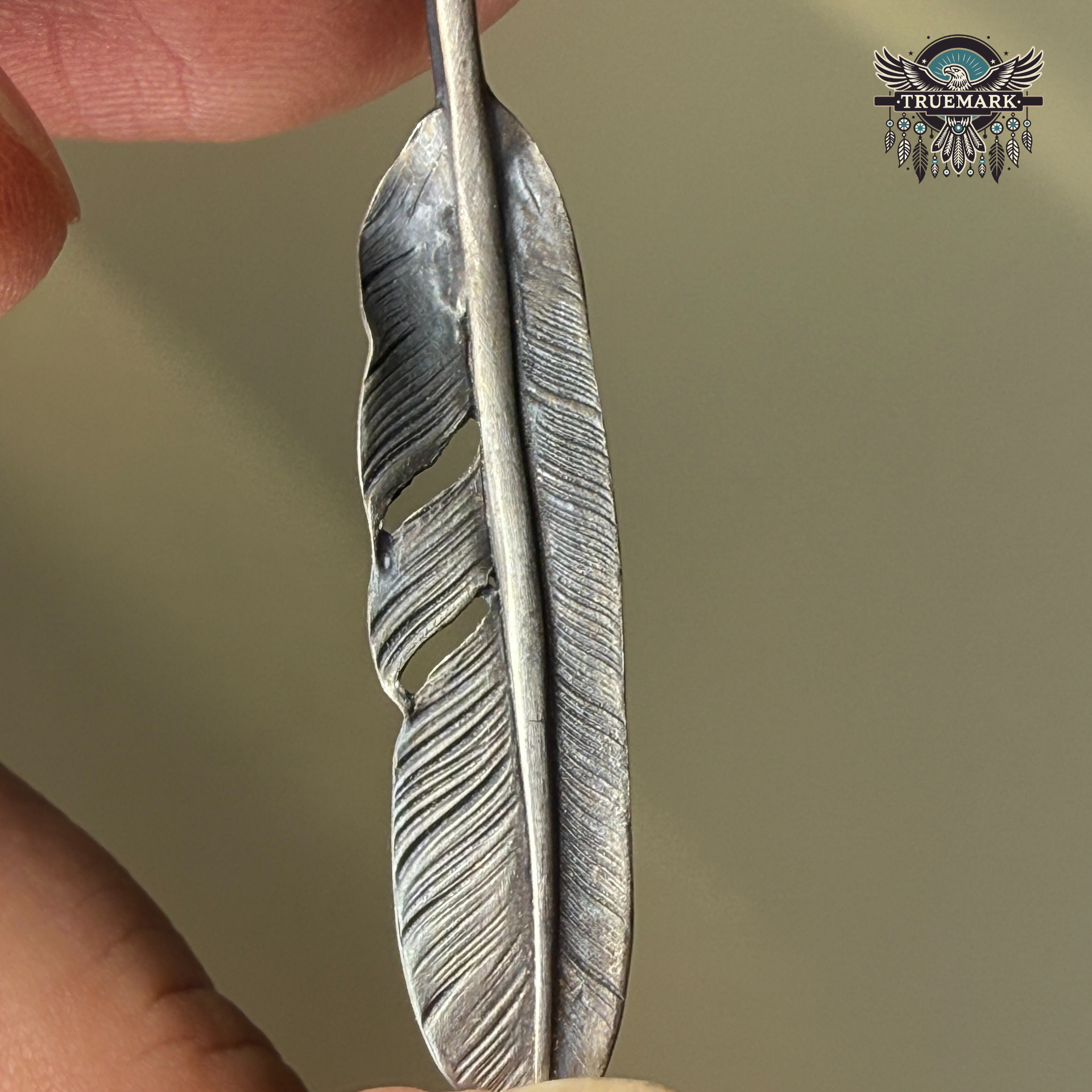 ゴローズ SVフェザー大（右向き）